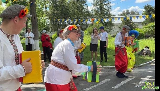 Курсанти ННІПД завітали до дитячого будинку-інтернату Курсанти ННІПД завітали до дитячого будинку-інтернату