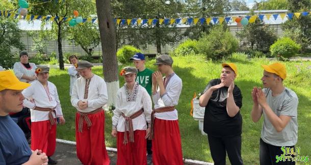 Курсанти ННІПД завітали до дитячого будинку-інтернату Курсанти ННІПД завітали до дитячого будинку-інтернату