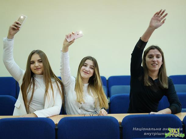 Мелодії весни Мелодії весни