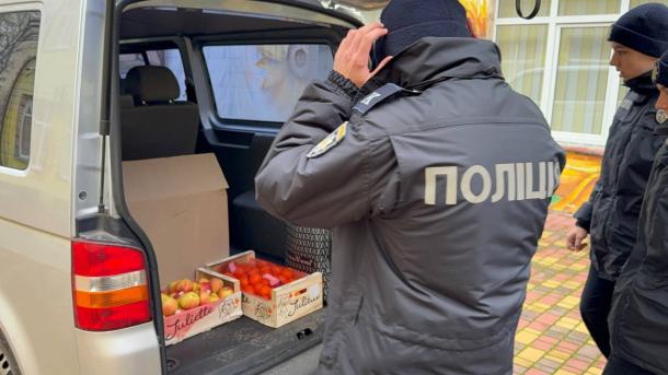 Курсанти ННІПД привітали вихованців Святошинського інтернату зі святом святого Миколая Курсанти ННІПД привітали вихованців Святошинського інтернату зі святом святого Миколая