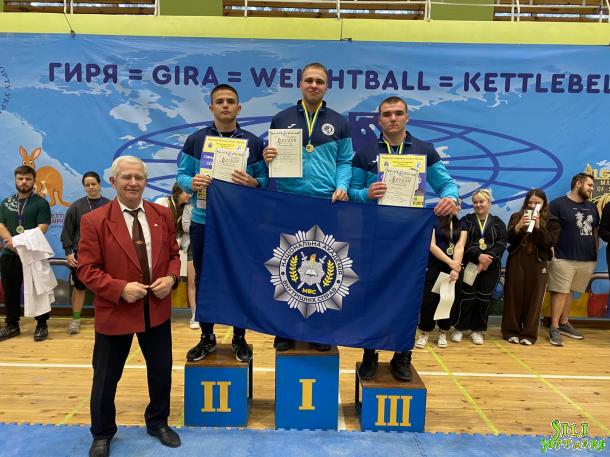 Курсанти та викладачі НАВС здобули низку перемог на всеукраїнських і міських спортивних змаганнях Курсанти та викладачі НАВС здобули низку перемог на всеукраїнських і міських спортивних змаганнях