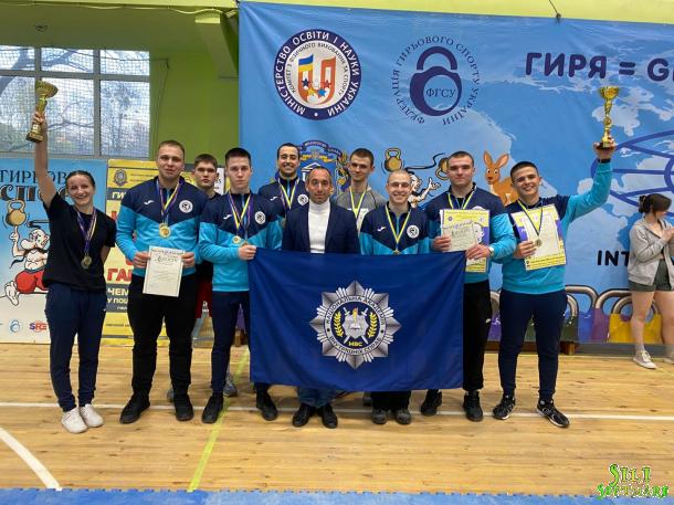 Курсанти та викладачі НАВС здобули низку перемог на всеукраїнських і міських спортивних змаганнях Курсанти та викладачі НАВС здобули низку перемог на всеукраїнських і міських спортивних змаганнях