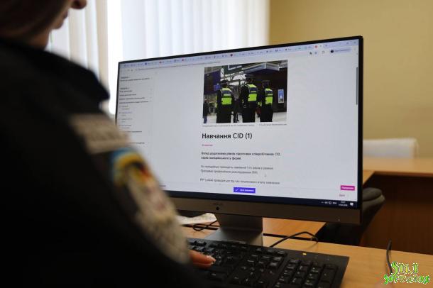 Учасники наукового гуртка НАВС пройшли міжнародні освітні курси Учасники наукового гуртка НАВС пройшли міжнародні освітні курси