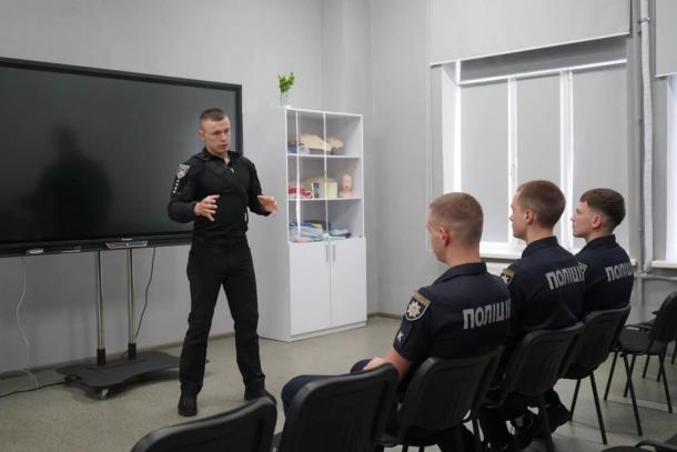 Представники НАВС підвищили кваліфікацію під час семінару-тренінгу з тактико-спеціальної підготовки Представники НАВС підвищили кваліфікацію під час семінару-тренінгу з тактико-спеціальної підготовки