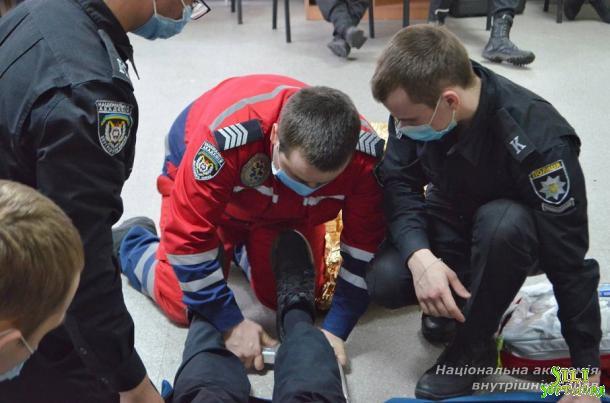 Факультативні заняття з домедичної підготовки Факультативні заняття з домедичної підготовки