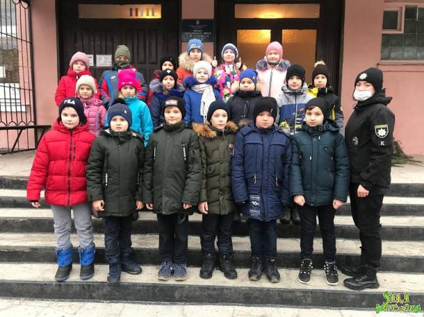 Правопросвітницька робота зі школярами Правопросвітницька робота зі школярами
