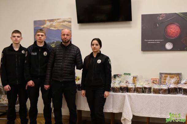 Великоднє тепло й підтримка у реабілітаційному центрі «Пуща-Водиця» Великоднє тепло й підтримка у реабілітаційному центрі «Пуща-Водиця»