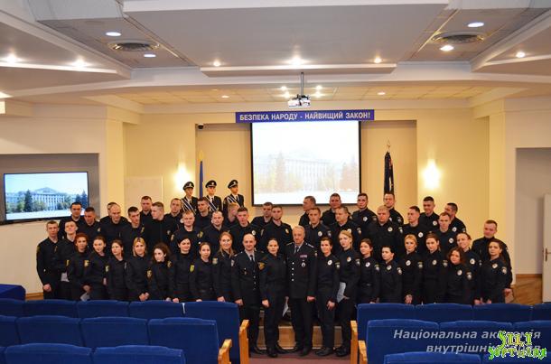 Випуск здобувачів ступеня вищої освіти магістра та слухачів КЦППП «Академія поліції» ННІ №1 НАВС Випуск здобувачів ступеня вищої освіти магістра та слухачів КЦППП «Академія поліції» ННІ №1 НАВС