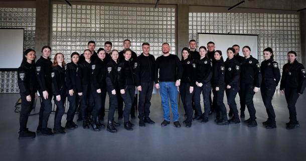 Практик - про протидію тяжким та особливо тяжким злочинам на території Донецької області в умовах воєнного стану Практик - про протидію тяжким та особливо тяжким злочинам на території Донецької області в умовах воєнного стану