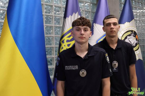 Здобувачі вищої освіти НАВС долучилися до заходів з нагоди Дня Української Державності Здобувачі вищої освіти НАВС долучилися до заходів з нагоди Дня Української Державності