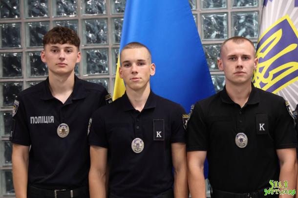 Здобувачі вищої освіти НАВС долучилися до заходів з нагоди Дня Української Державності Здобувачі вищої освіти НАВС долучилися до заходів з нагоди Дня Української Державності
