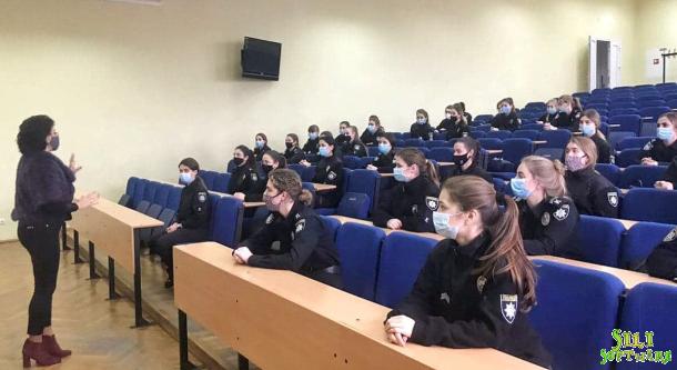 Виховна бесіда з курсантами 3-го курсу Виховна бесіда з курсантами 3-го курсу