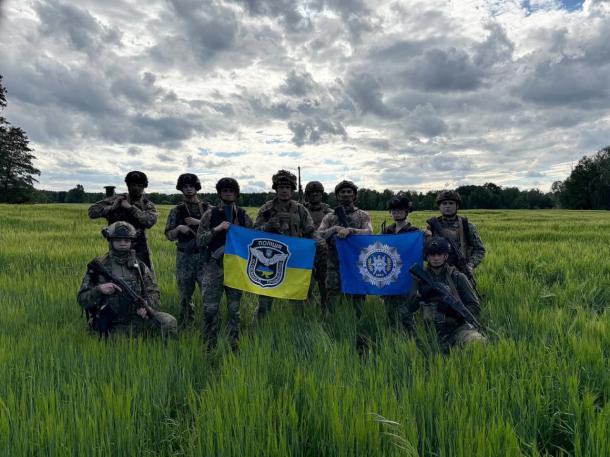 Тактичний вишкіл: марш-кидок і нейтралізація загрози для майбутніх офіцерів поліції Тактичний вишкіл: марш-кидок і нейтралізація загрози для майбутніх офіцерів поліції