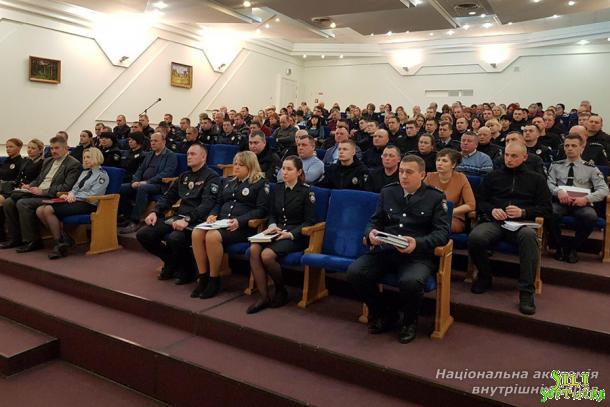 Робоча зустріч ректора з постійним особовим складом ННІ № 1 НАВС Робоча зустріч ректора з постійним особовим складом ННІ № 1 НАВС