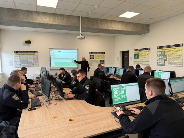 Факультативні заняття для курсантів випускних курсів з використання Інформаційного порталу Національної поліції України Факультативні заняття для курсантів випускних курсів з використання Інформаційного порталу Національної поліції України