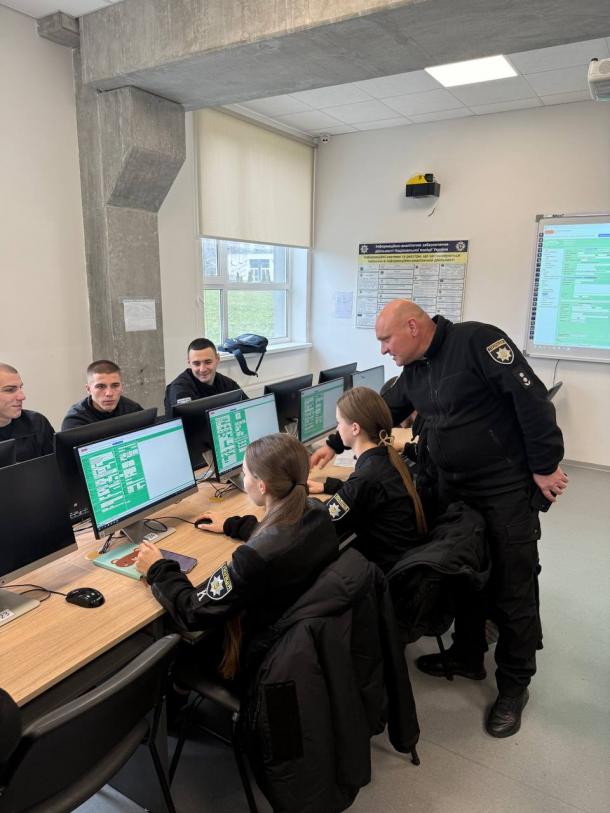 Факультативні заняття для курсантів випускних курсів з використання Інформаційного порталу Національної поліції України Факультативні заняття для курсантів випускних курсів з використання Інформаційного порталу Національної поліції України