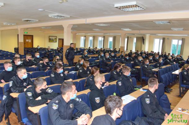 Зустріч директора інституту з курсантами в ННІ №1 Зустріч директора інституту з курсантами в ННІ №1