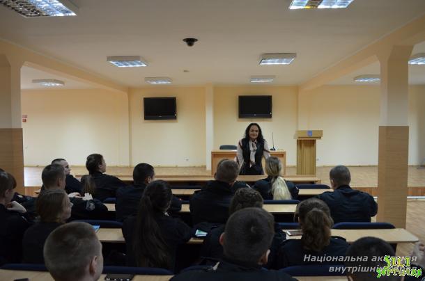 Факультативні заняття «Діяльність нотаріату в Україні» Факультативні заняття «Діяльність нотаріату в Україні»