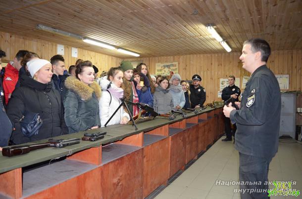 День відкритих дверей у навчально-науковому інституті № 1 НАВС День відкритих дверей у навчально-науковому інституті № 1 НАВС