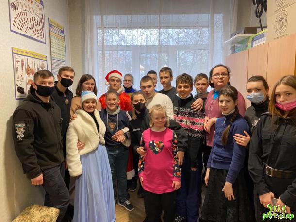 Відвідування дитячих будинків Відвідування дитячих будинків