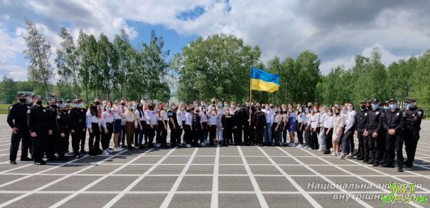 День вишиванки в ННІ № 1 НАВС День вишиванки в ННІ № 1 НАВС