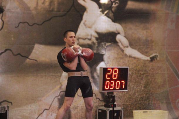 Курсант НАВС — чемпіон світу серед молоді з гирьового спорту Курсант НАВС — чемпіон світу серед молоді з гирьового спорту