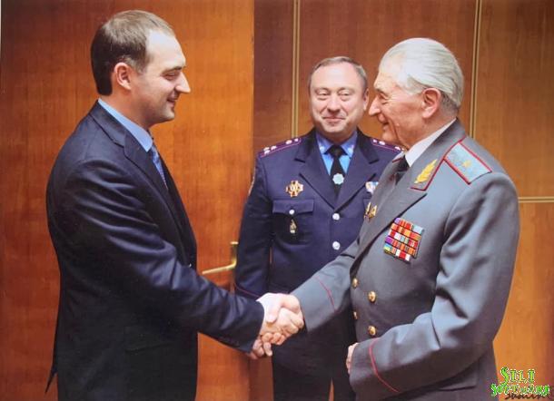 Вітаємо ветеранів ОВС! Вітаємо ветеранів ОВС!