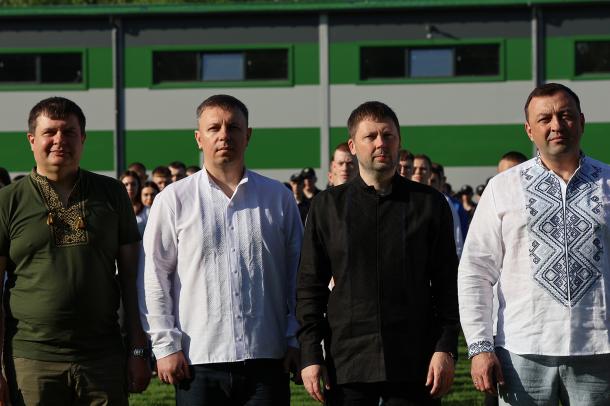 20 років Дня вишиванки: традиція, що об’єднує країну 20 років Дня вишиванки: традиція, що об’єднує країну