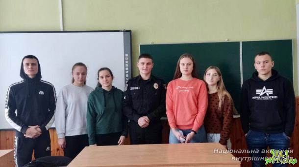 Профорієнтаційні заходи для майбутніх абітурієнтів тривають Профорієнтаційні заходи для майбутніх абітурієнтів тривають