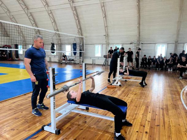 Першість ННІПД НАВС із жиму штанги лежачи: визначено найсильніших Першість ННІПД НАВС із жиму штанги лежачи: визначено найсильніших