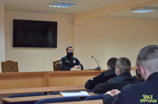 Вихована бесіда з курсантами ННІ №1 Вихована бесіда з курсантами ННІ №1