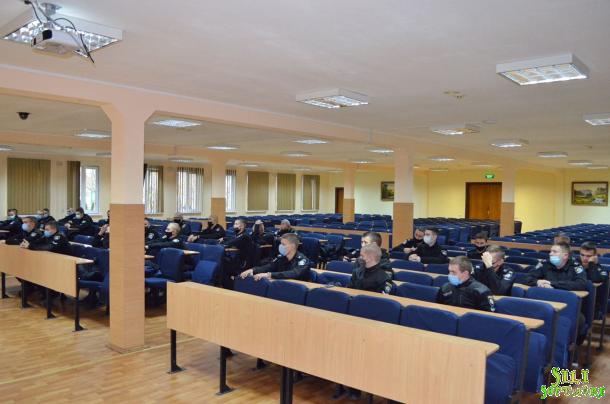 Вихована бесіда з курсантами ННІ №1 Вихована бесіда з курсантами ННІ №1