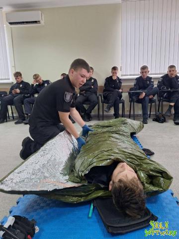 Курсанти НАВС відпрацювали навички домедичної допомоги за алгоритмом MARC Курсанти НАВС відпрацювали навички домедичної допомоги за алгоритмом MARC