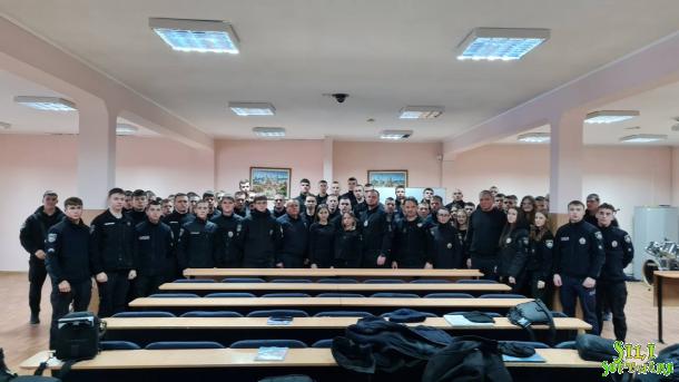 Бінарне заняття для курсантів: практичний досвід патрульної поліції Києва Бінарне заняття для курсантів: практичний досвід патрульної поліції Києва