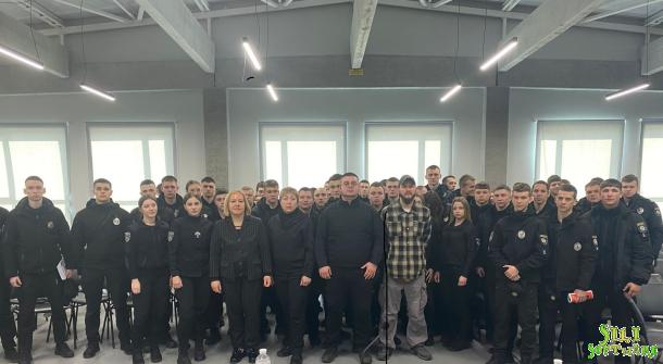 У ННІПД НАВС відбулася зустріч із військовими бригади БпЛА «Яструби» У ННІПД НАВС відбулася зустріч із військовими бригади БпЛА «Яструби»