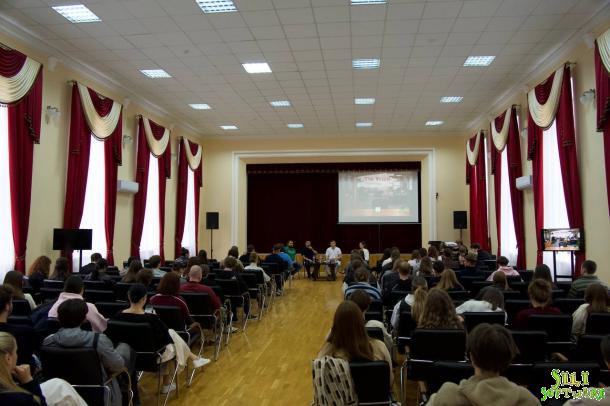 Курсанти НАВС долучилися до молодіжного форуму «The Youth» Курсанти НАВС долучилися до молодіжного форуму «The Youth»