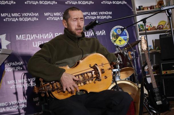 Курсанти ННІПД привітали ветеранів реабілітаційного центру МВС з різдвяними святами Курсанти ННІПД привітали ветеранів реабілітаційного центру МВС з різдвяними святами