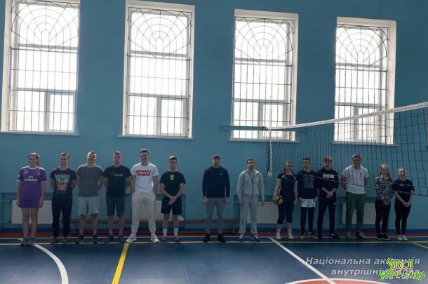 Змагання з волейболу серед студентів-першокурсників ННІ № 1 НАВС Змагання з волейболу серед студентів-першокурсників ННІ № 1 НАВС