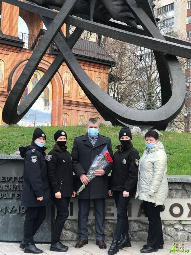 Особовий склад Навчально-наукового інституту № 1 НАВС вшанував пам'ять учасників ліквідації наслідків аварії на чорнобильській атомній електростанції Особовий склад Навчально-наукового інституту № 1 НАВС вшанував пам'ять учасників ліквідації наслідків аварії на чорнобильській атомній електростанції