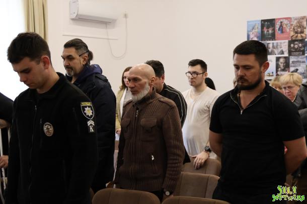Курсанти ННІПД привітали ветеранів Курсанти ННІПД привітали ветеранів