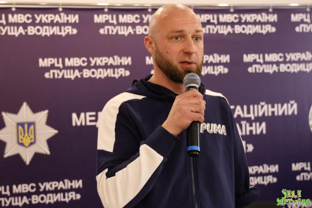 Курсанти ННІПД привітали ветеранів Курсанти ННІПД привітали ветеранів