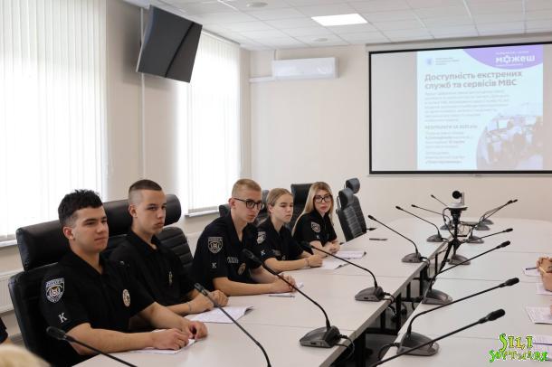Безбар’єрність у поліції: курсанти НАВС обговорили, як створити доступне середовище для кожного Безбар’єрність у поліції: курсанти НАВС обговорили, як створити доступне середовище для кожного
