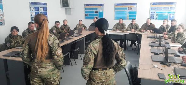 Спільне заняття НАВС і КОРД: відпрацювання переговірної діяльності й затримання озброєних правопорушників Спільне заняття НАВС і КОРД: відпрацювання переговірної діяльності й затримання озброєних правопорушників