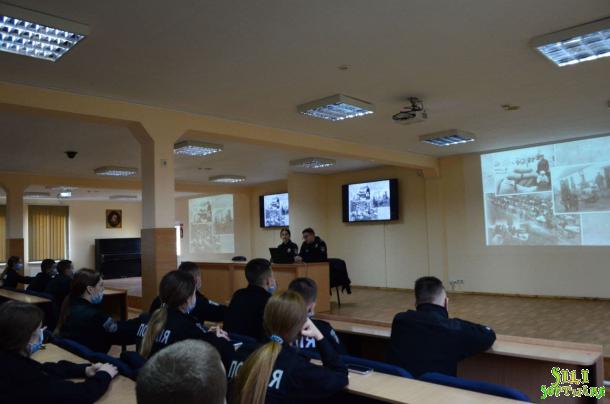 ЗАПАЛИ СВІЧКУ: 27 ЛИСТОПАДА – ДЕНЬ ПАМ’ЯТІ ЖЕРТВ ГОЛОДОМОРУ ЗАПАЛИ СВІЧКУ: 27 ЛИСТОПАДА – ДЕНЬ ПАМ’ЯТІ ЖЕРТВ ГОЛОДОМОРУ