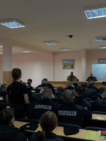 Зустріч курсантів НАВС із воїнами Збройних сил України й іноземного легіону Зустріч курсантів НАВС із воїнами Збройних сил України й іноземного легіону