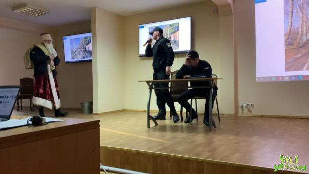 Насичені вихідні Насичені вихідні