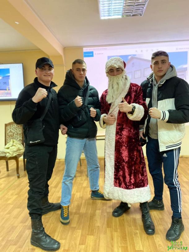 Насичені вихідні Насичені вихідні
