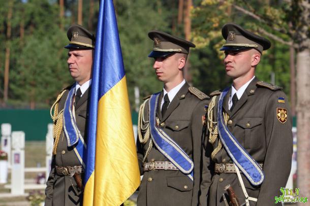 Вшановуємо сьогодні — пам’ятаємо щодня Вшановуємо сьогодні — пам’ятаємо щодня